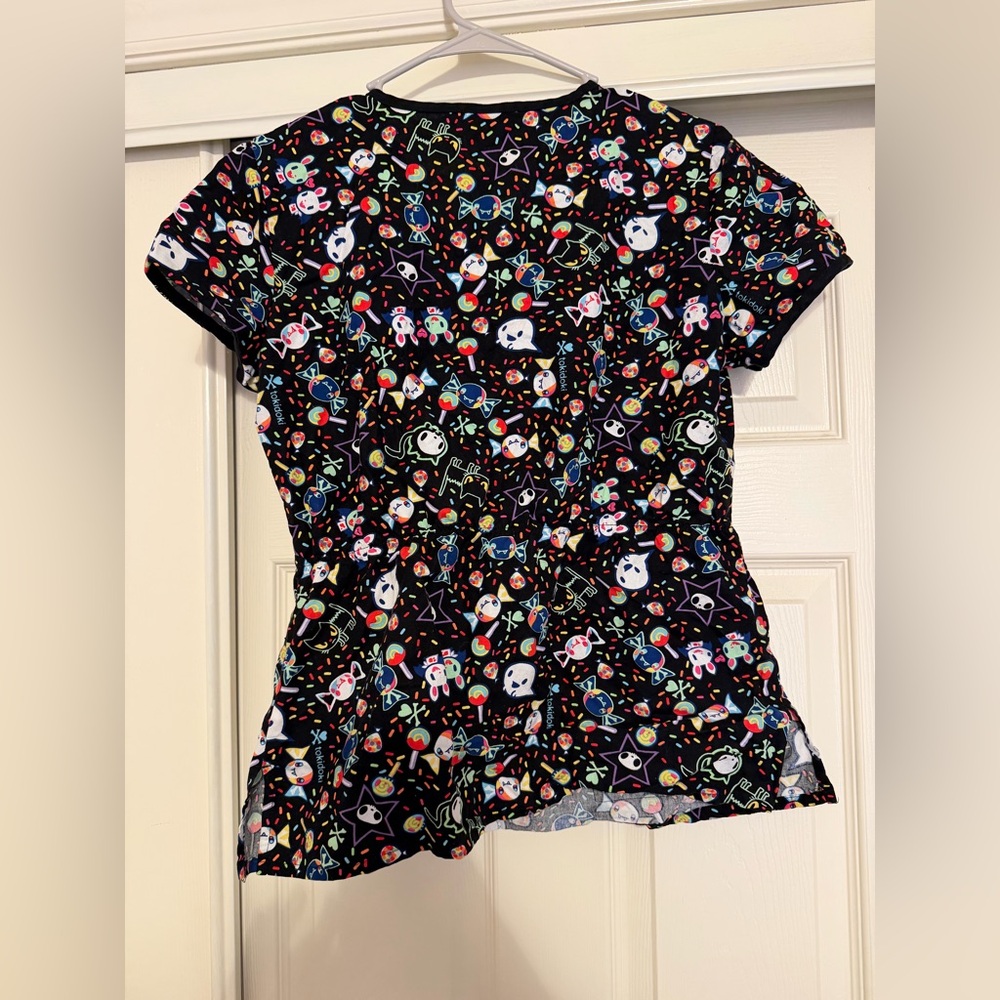 Tokidoki Candy women’s Scrub Top - Picture 3 of 3